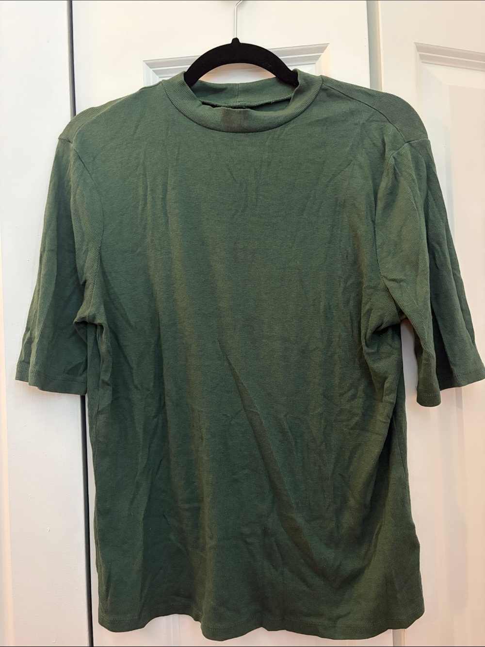 Women’s Ribbed Mockneck Tee